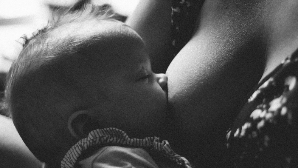 mommysownmilk_buzz_is_it_a_habit_article_image Image related to breastfeeding to sleep, safe sleep, co-sleeping, cuddle curl, protective C position, reducing SIDS, reducing night feeds, weaning, weaning off breastfeeding, night wakings, hunger or habit, baby breastfeeding schedule when sleep training, night feeds, dream feeding, sleep and regression, sleep training, baby sleep, baby sleep regression, baby getting enough breast milk, increasing milk supply, milk, breastmilk, breastfeeding, pumping, lactation, lactation consultant, feeding, breastfeeding complication